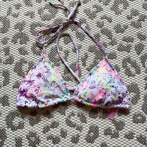Victoria’s Secret bikini top